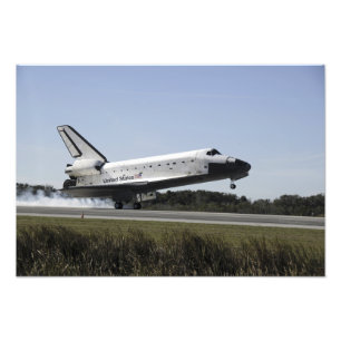 Space shuttle Atlantis touches down 3 Photo Print