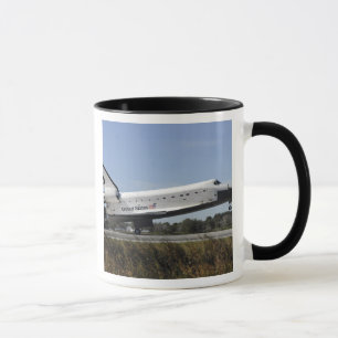 Space shuttle Atlantis touches down Mug