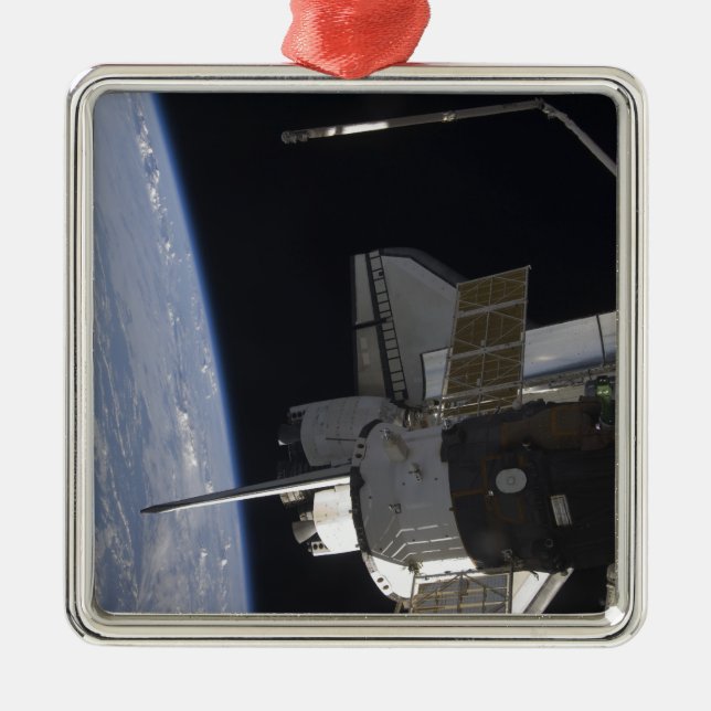 Space Shuttle Discovery 10 Metal Tree Decoration (Front)