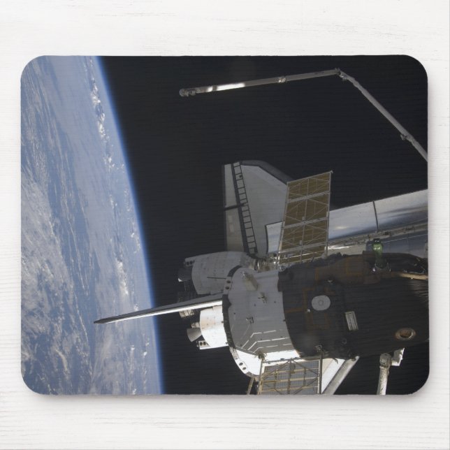 Space Shuttle Discovery 10 Mouse Pad (Front)