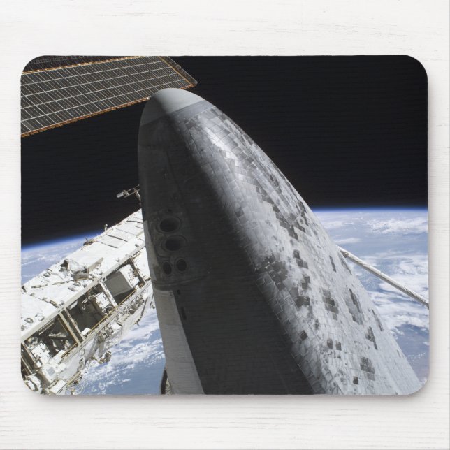 Space Shuttle Discovery 14 Mouse Pad (Front)