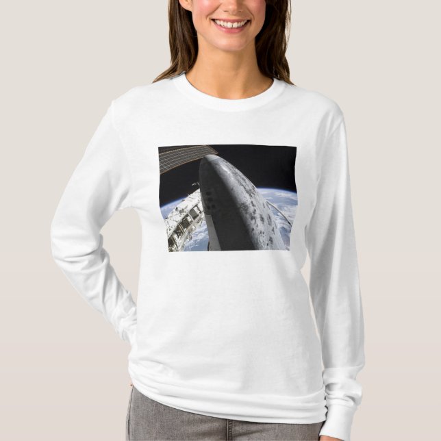 Space Shuttle Discovery 14 T-Shirt (Front)