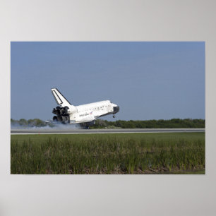 Space shuttle Discovery lands on Runway 33 4 Poster