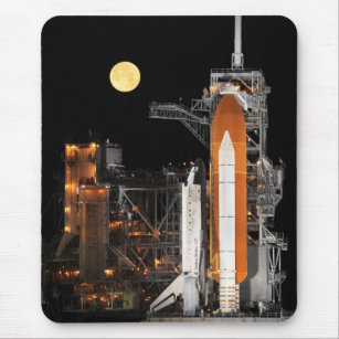 Space Shuttle Discovery Mouse Pad