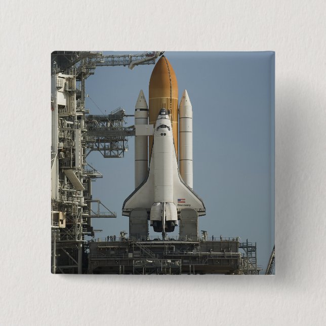 Space Shuttle Discovery sits ready 15 Cm Square Badge (Front)