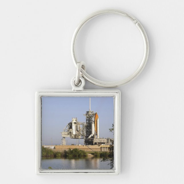 Space Shuttle Discovery sits ready 3 Key Ring (Front)