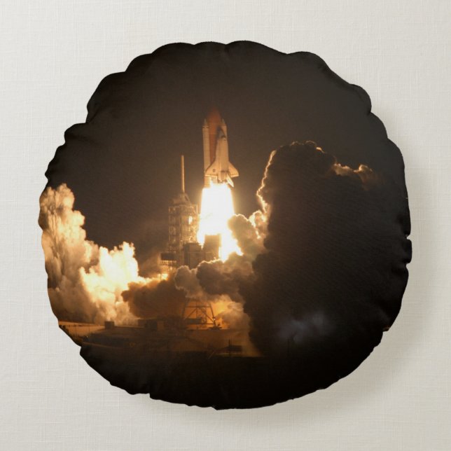 Space Shuttle Earth Orbital Spacecraft Night Canva Round Cushion (Front)