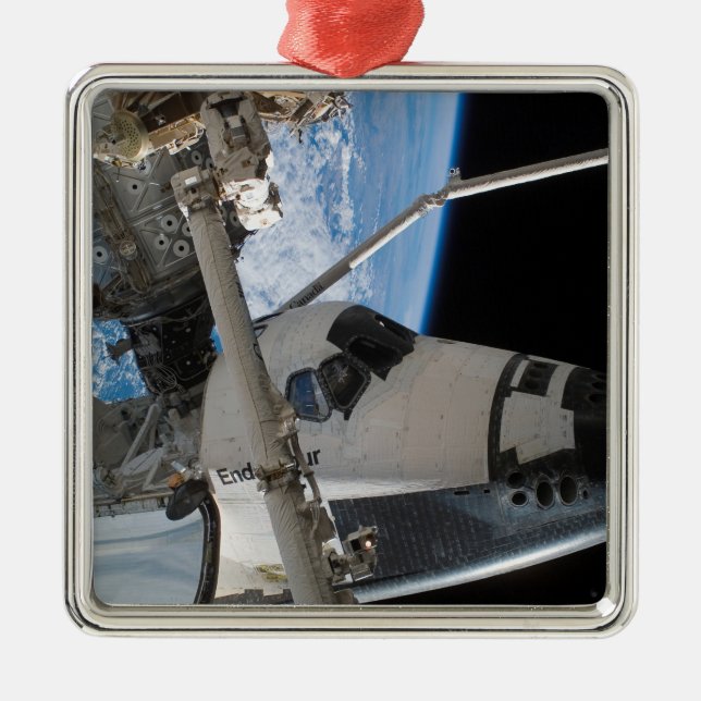 Space Shuttle Endeavour 23 Metal Tree Decoration (Front)