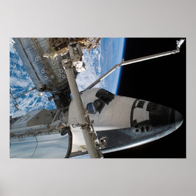 Space Shuttle Endeavour 5 Poster (Front)