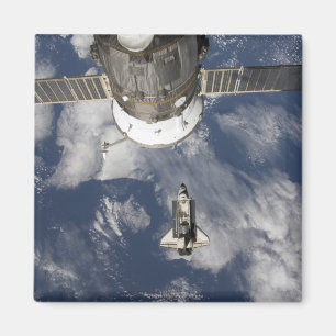 Space Shuttle Endeavour 8 Magnet