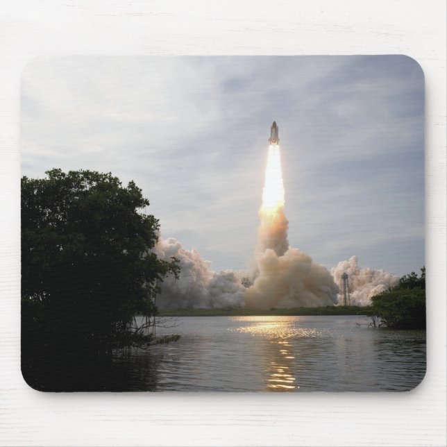 Space Shuttle Endeavour lifts off 4 Mouse Pad (Front)