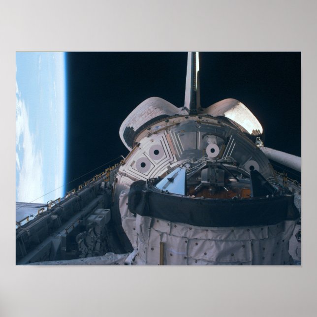 Space Shuttle Endeavour (STS-88) Poster (Front)