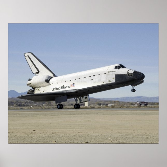 Space Shuttle Endeavour's main landing gear Poster (Front)