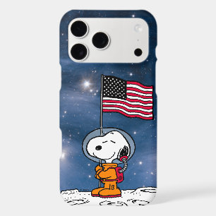 SPACE   Snoopy With Flag Astronaut