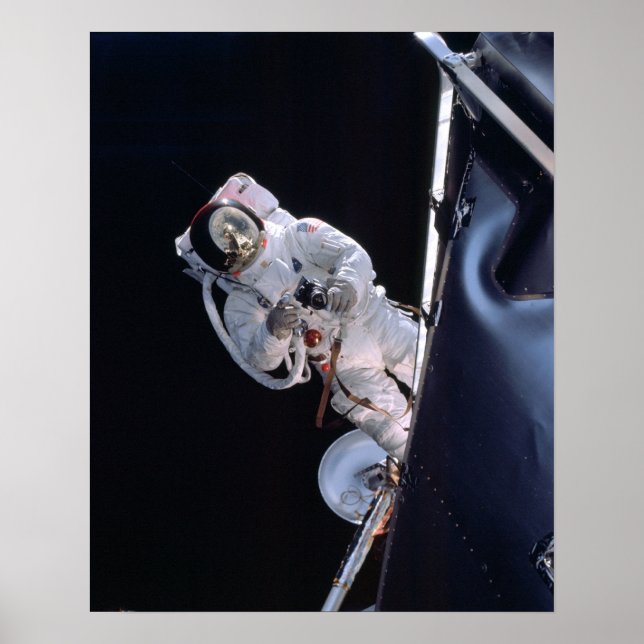Spacewalk (Apollo 9) Poster (Front)