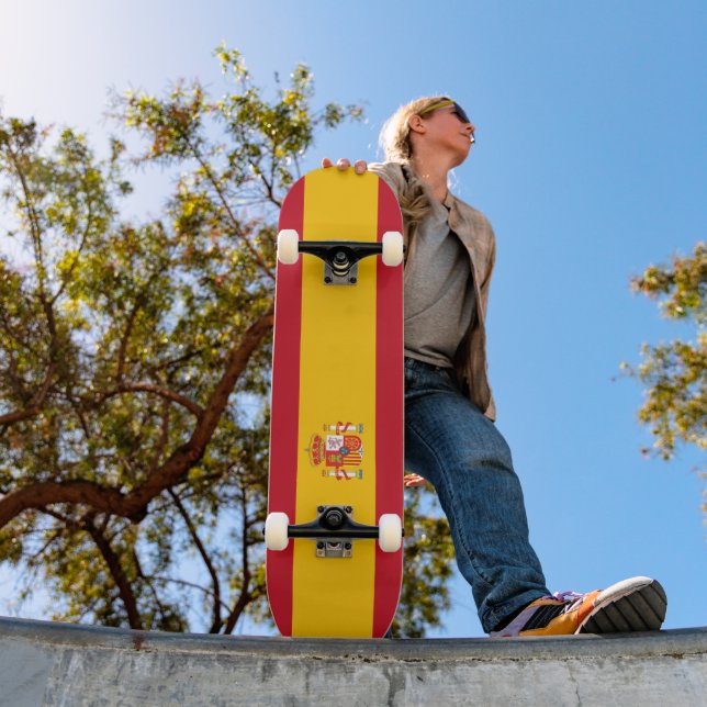 Spain flag skateboard (Outdoor 1)