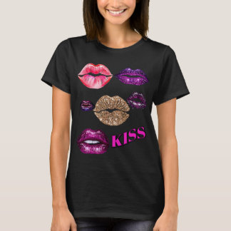 Sparkly Glitter Lips Kiss Art T-Shirt