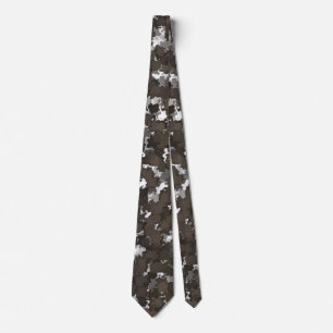 Sparse Leaves Camo Tie