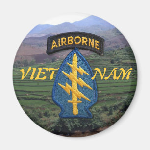special forces green berets vietnam Magnet
