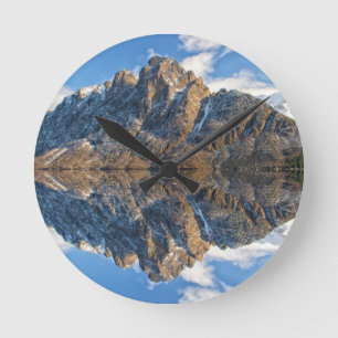 Spectacular snowy Hurtigruten mountains, Norway Round Clock