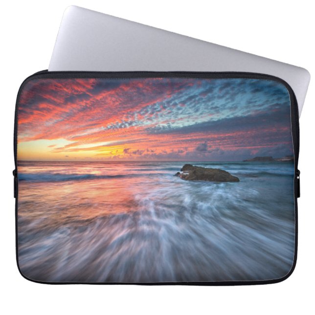 Spectacular Sunset | Stone Beach, El Laptop Sleeve (Front)