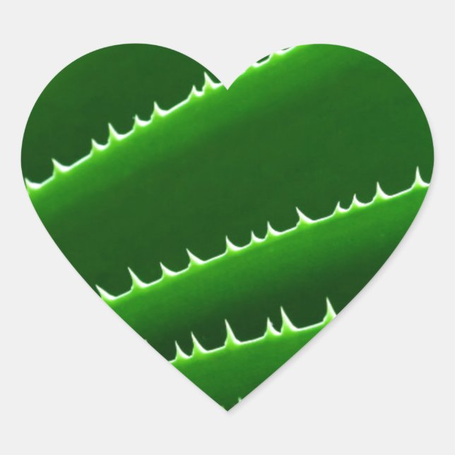Spiky Green Leaf Pattern Heart Sticker (Front)