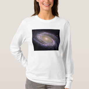 Spiral galaxy Messier 81 T-Shirt