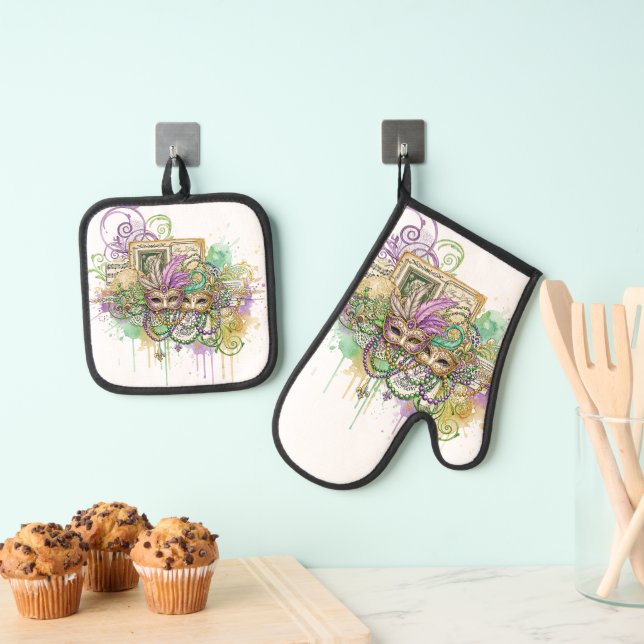 Splatter Mardi Gras collage Oven Mitt & Pot Holder Set (Insitu(Hanging))