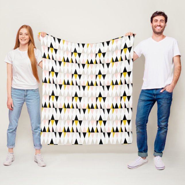Split Geometric Triangle Pattern Fleece Blanket (In Situ)