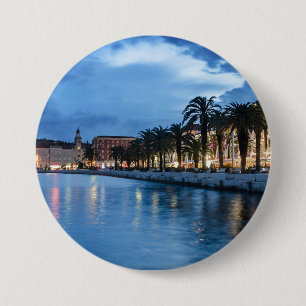 Split promenade in Croatia 7.5 Cm Round Badge