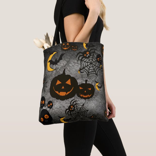 SPOOKY BLACK HALLOWEEN PUMPKINS MOONS BATS TOTE BAG (Close Up)