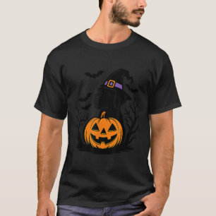 Spooky Black Labrador Retriever Witch Hat Pumpkin T-Shirt