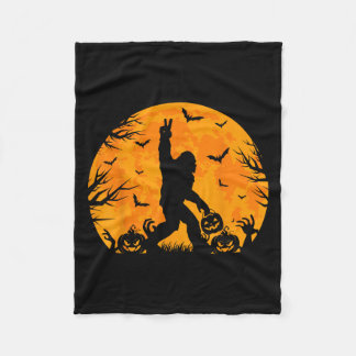 Spooky Halloween Bigfoot Pumpkin Funny Halloween S Fleece Blanket