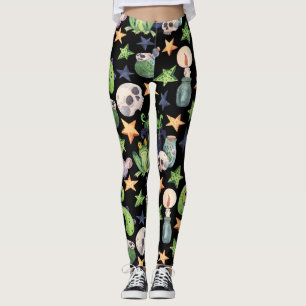 Spooky Halloween: Dark Hand-Drawn Pattern. Leggings