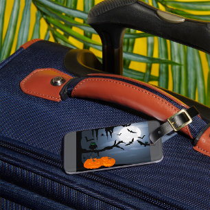Spooky Halloween Night Scene Luggage Tag