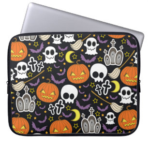 Spooky Halloween: Themed Background Design. Laptop Sleeve