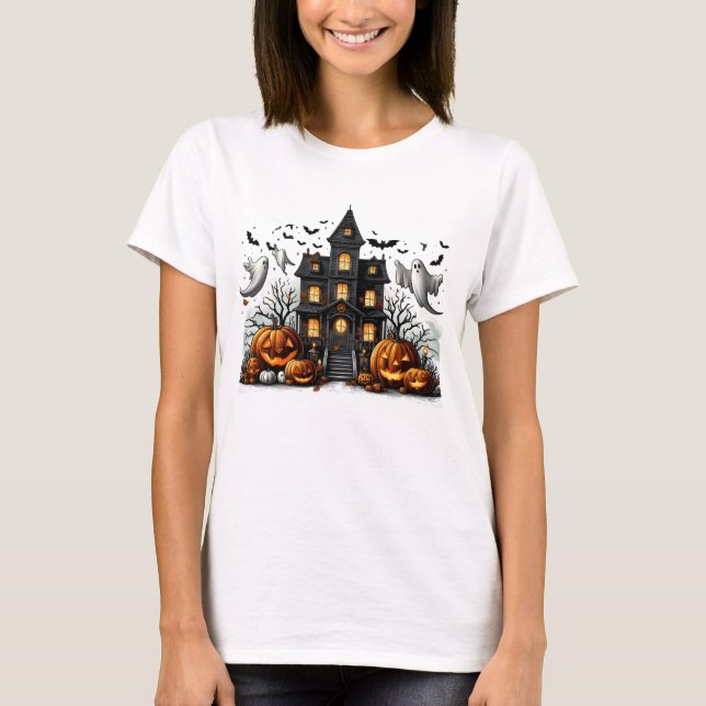 Spooky Halloween with pumpkins and ghosts T-Shirt (Front)