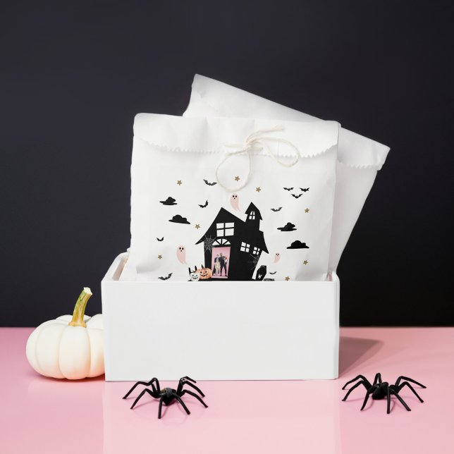 Spooky Haunted House Halloween Party Custom Photo Favour Bag (Spooky Haunted House Halloween Party Custom Photo Favor Bag)
