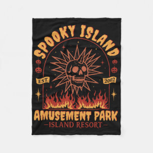 Spooky Island Vintage Skull Flame Retro Halloween Fleece Blanket