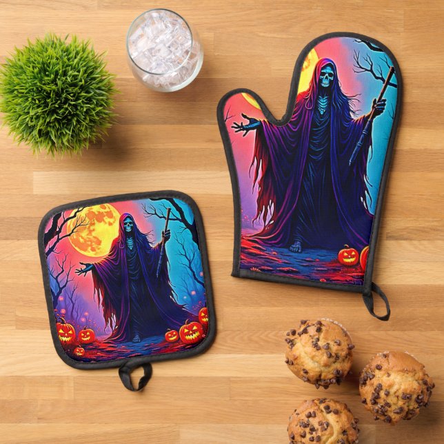 Spooky Moon Death's Call Design Oven Mitt & Pot Holder Set (Top Down)
