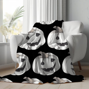 Spooky Pumpkin Pattern   Happy Halloween Fleece Blanket