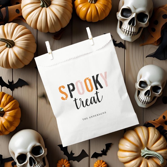 Spooky Treat Modern Halloween  Favour Bag (Creator Uploaded)