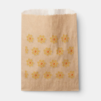 Spring Daisies on Pastel Sage Green Favour Bag