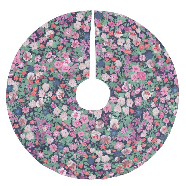 Spring flowers: seamless plant print. brushed polyester tree skirt (Front)