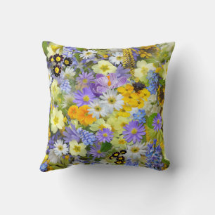 Spring Garden Wildflower Floral Pattern Throw Pill Cushion
