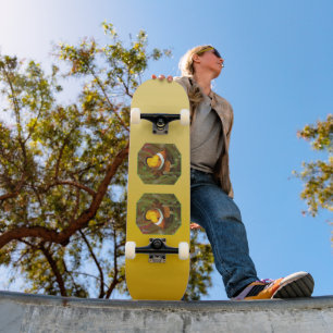 SPRING MOOD – Soft Yellow deep to light Skateboard