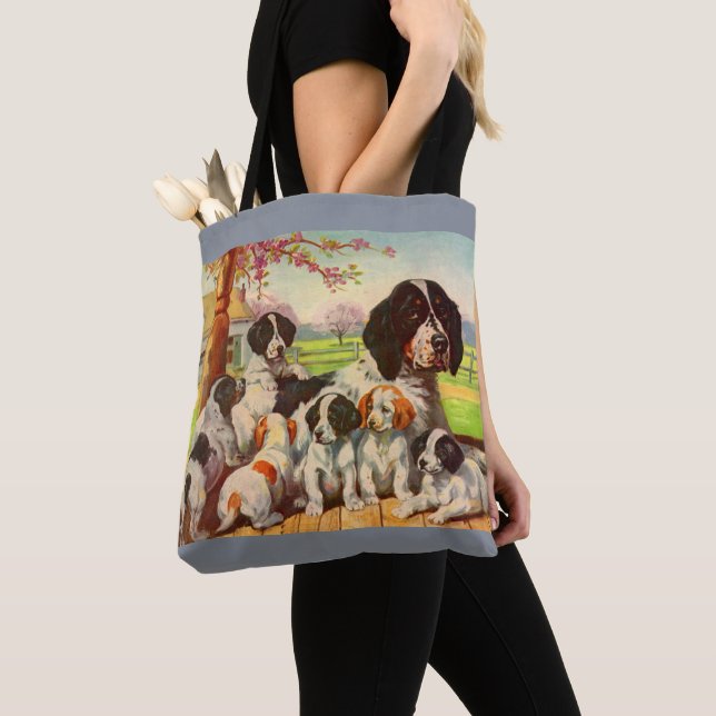Springer spaniel mum and puppies print tote bag (Close Up)