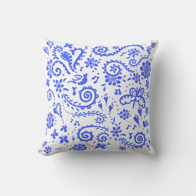 Springtime pillow in blue and white (Front)