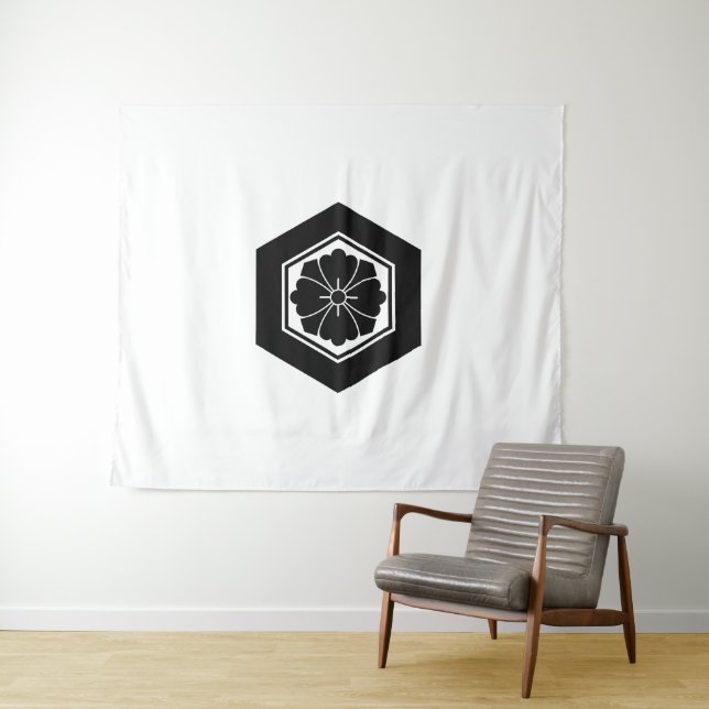 Square flower with Swords in tortoiseshell Tapestry (In Situ (Horizontal))