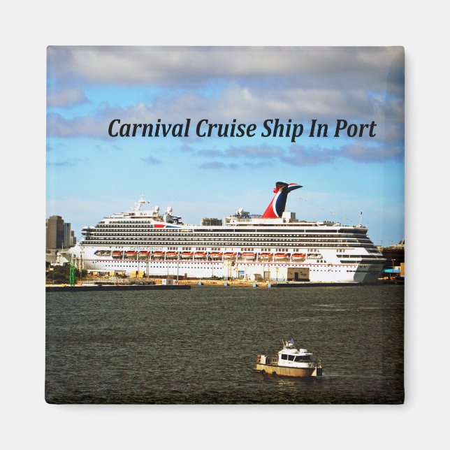 Square magnet with a photo of a cruise ship (Front)